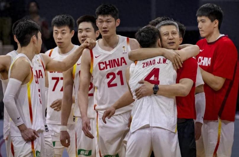 亚博体育-中国男篮重磅消息!主帅郭士强遭国际篮联审查,杨瀚森确认回归