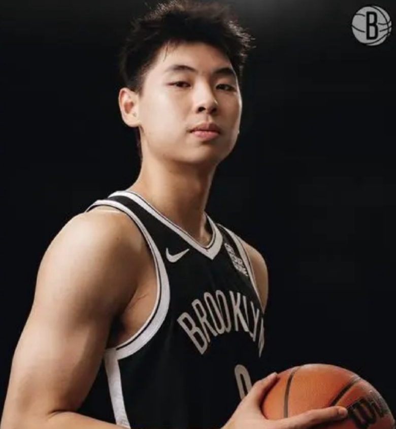 亚博体育官方入口-徐杰0分崔永熙2分!国内球员被辽篮63-18完爆!杜锋把广东带废了